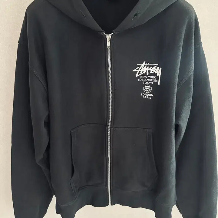 [SOLD OUT] 스투시 월드투어 후드집업 xl 24/25fw