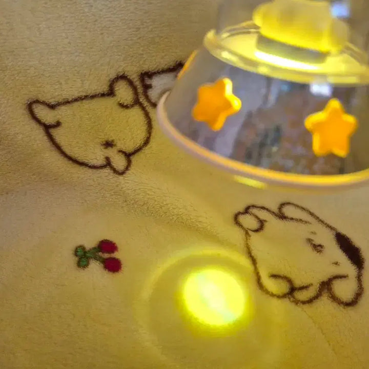 [BUNJANG] Sanrio Pompompurin UFO Light Keyring / 산리오 폼폼푸린 우주선 UFO 라이트 키링