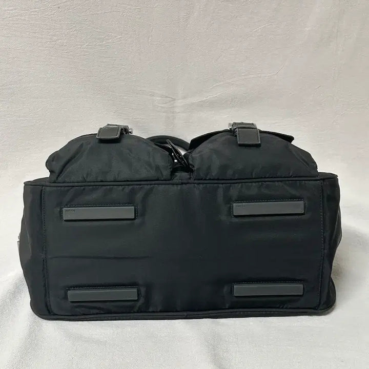[BUNJANG] Prada Bowling Bag Nylon Tote Shoulder Bag / 프라다 볼링백 바게트백 토트백 숄더백 나일론 포코노 y2k