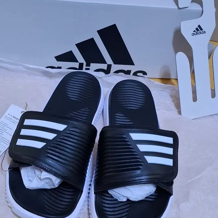 [SOLD OUT] 아디다스 슬리퍼 알파바운스슬라이드(새상품285)