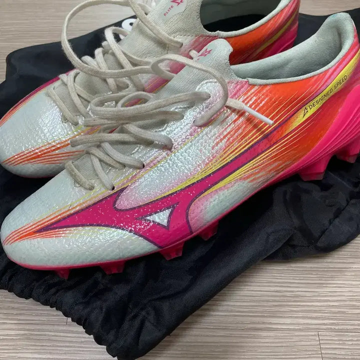 [BUNJANG] Mizuno Alpha3 Elite MD Soccer Cleats / 미즈노 알파3 엘리트 md 260