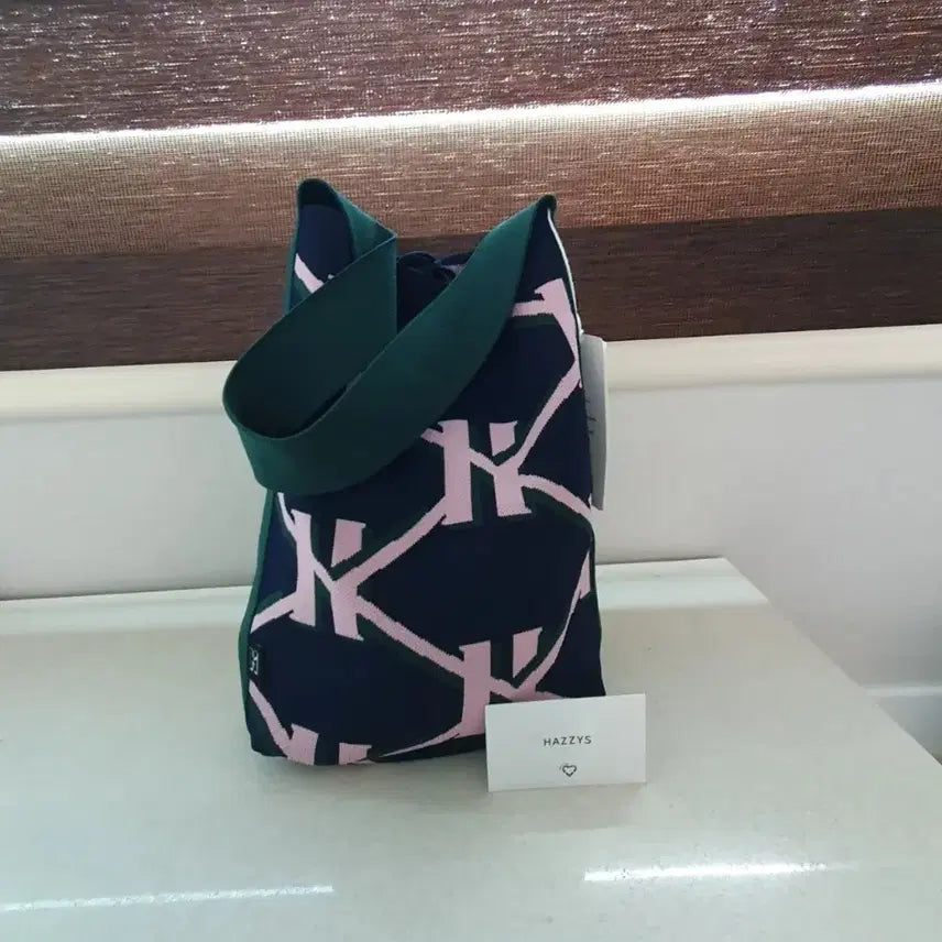 [BUNJANG] Hazzys Knit Shoulder Bag Navy Pink / 헤지스 니트 숄더백 네이비 핑크 새상품