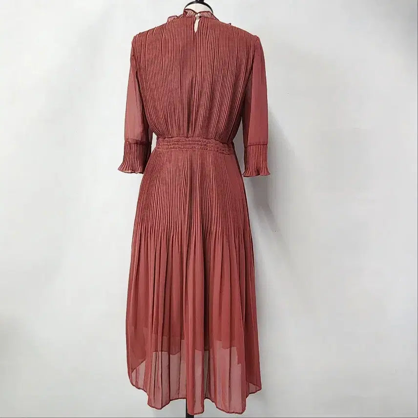 [BUNJANG] Roem Romantic Pleated Banding Long Dress / [새상품] 로엠 로맨틱 플리츠 밴딩 롱 원피스 55