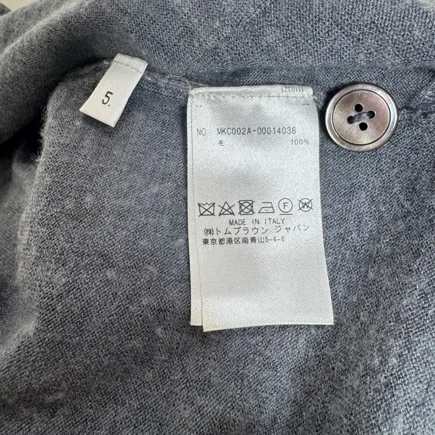 [SOLD OUT] 톰브라운 사선완장 가디건 5 size 판매합니다