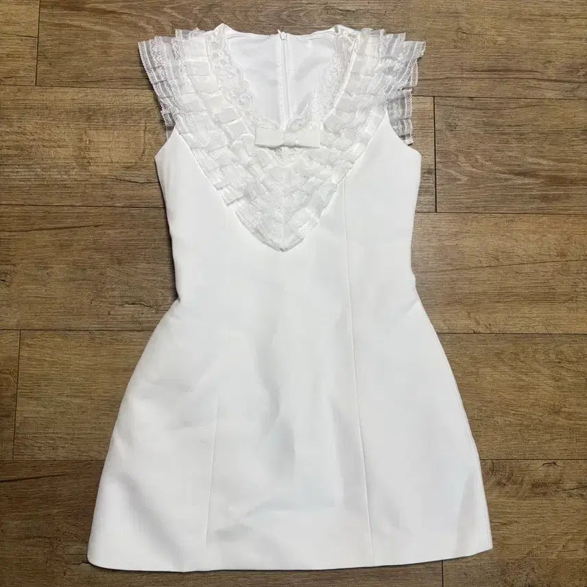 [BUNJANG] Imported White Lace Ribbon Mini Dress / 수입 화이트 레이스 리본 미니원피스