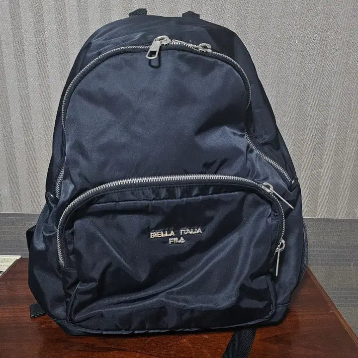 [BUNJANG] Fila Viela Italia Black Backpack / 휠라 비엘라 이탈리아 블랙 백팩