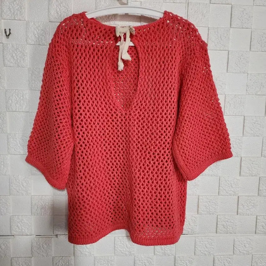 [BUNJANG] Coral Punch Knit Sweater / 코랄 펀칭 니트 스웨터 새제품