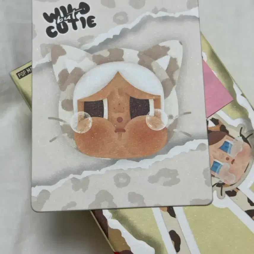 [BUNJANG] Pop Mart Crybaby Leopard Cat Vanilla Strap New / 팝마트 크라이베이비 표범냥이 바닐라 스트랩 새상품