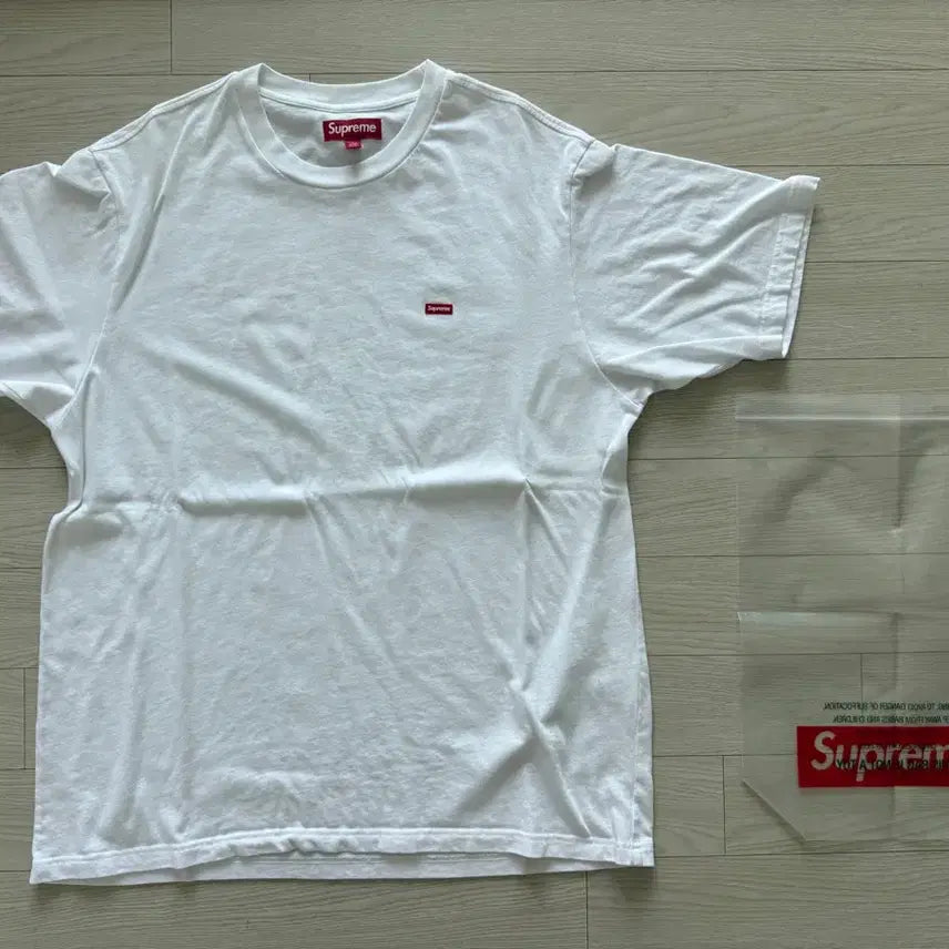 [BUNJANG] Supreme Small Box Logo T-Shirt White / 슈프림 스몰 박스 티셔츠 화이트