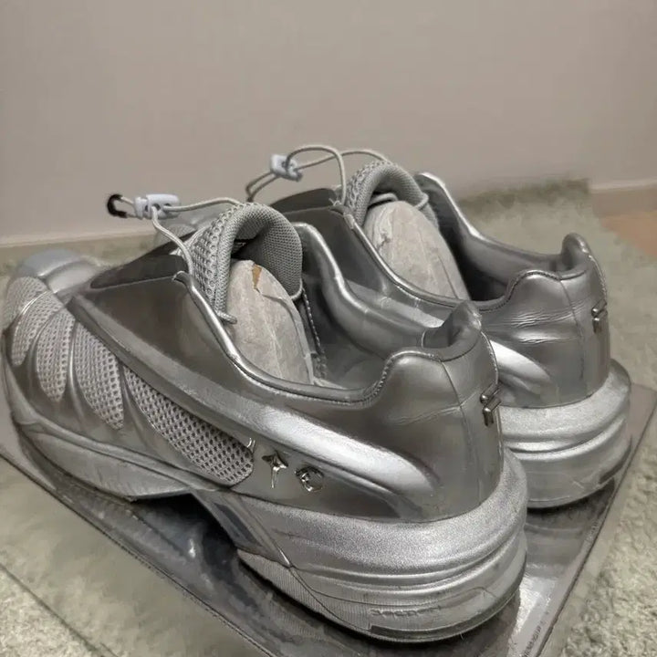 [BUNJANG] THUGCLUB x Fila Collaboration Sneakers (280mm) / 떠그클럽x휠라 콜라보 280