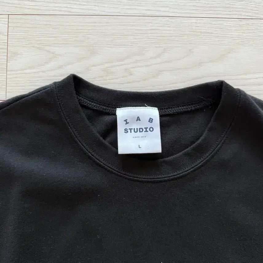 [SOLD OUT] 아이앱 스튜디오 슬리브리스 블랙