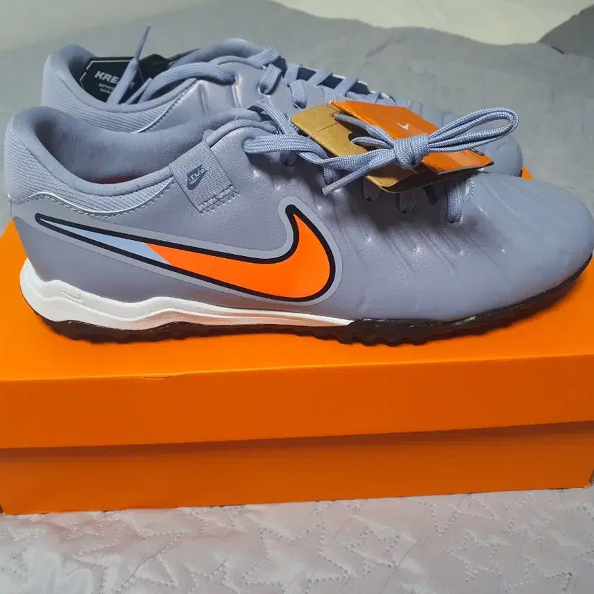 [BUNJANG] Nike Legend 10 Academy TF 265mm / 나이키 레전드 10 아카데미 TF 265mm 새제품