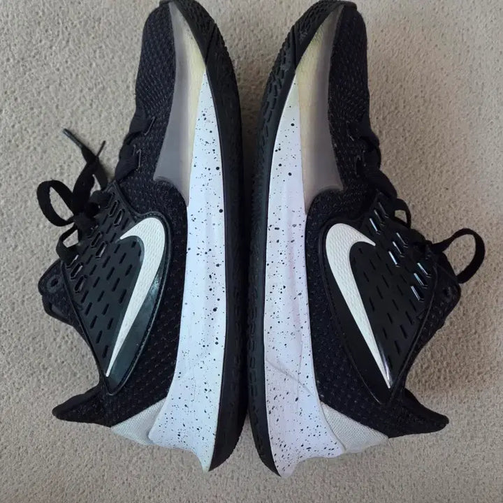 [BUNJANG] Nike Kyrie Low 2 Basketball Shoes / 나이키 카이리 로우2 농구화 블랙