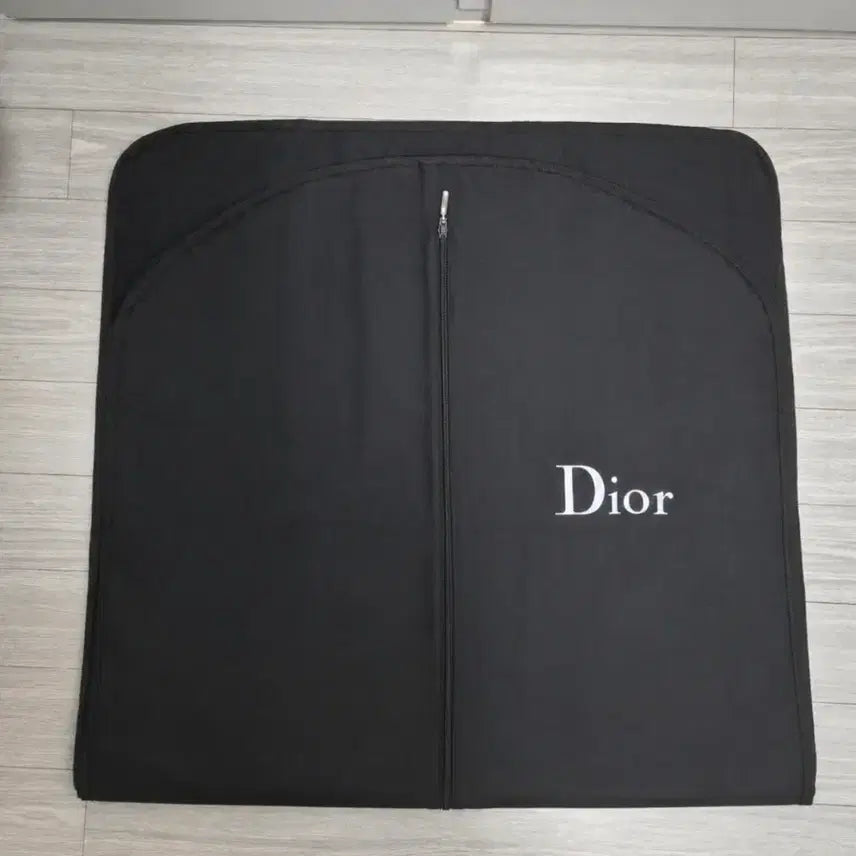 [BUNJANG] Louis Vuitton, Gucci, Burberry, Dior Garment Bag Set / 루이비통 수트케이스/정장커버/의류 더스트백