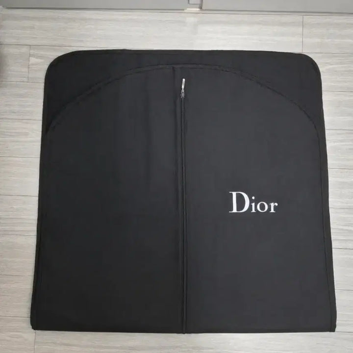 [BUNJANG] Louis Vuitton, Gucci, Burberry, Dior Garment Bag Set / 루이비통 수트케이스/정장커버/의류 더스트백