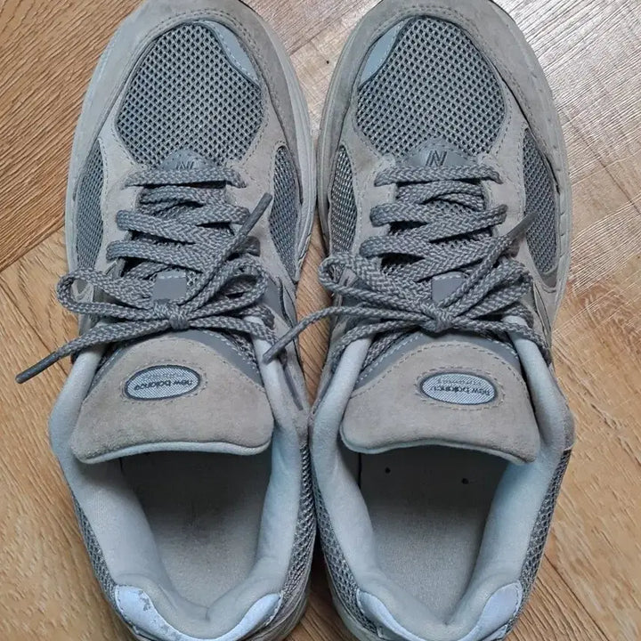 [BUNJANG] New Balance 2002R D (275) / 뉴발란스 275 2002R D