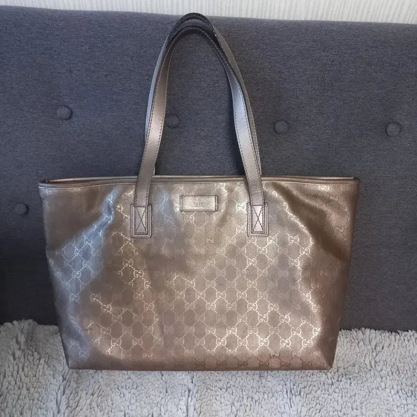 [BUNJANG] Gucci Logo Zipper Shoulder Bag / 정품ㅡㅡㅡㅡ구찌ㅡ로고ㅡ지퍼형ㅡ숄더백