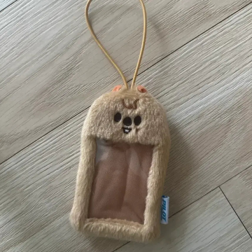 [BUNJANG] Skzoo Quokka Name Tag Pilot Photocard Holder / 스키주 쿼카 네임택 파일럿 포카홀더 양도