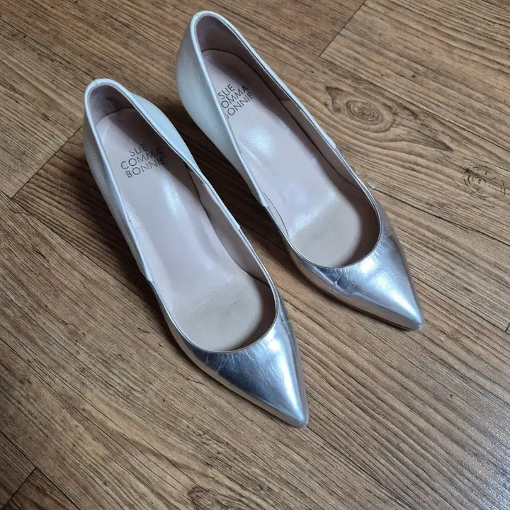 [BUNJANG] SUECOMMA BONNIE Silver/White Pumps - Size 230 / 슈콤마보니 실버/화이트 펌프스 230