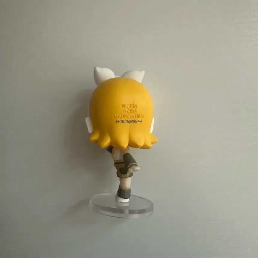 [BUNJANG] Kagamine Rin Figure Gacha Stand / 카가미네 린 피규어 가챠 스탠드