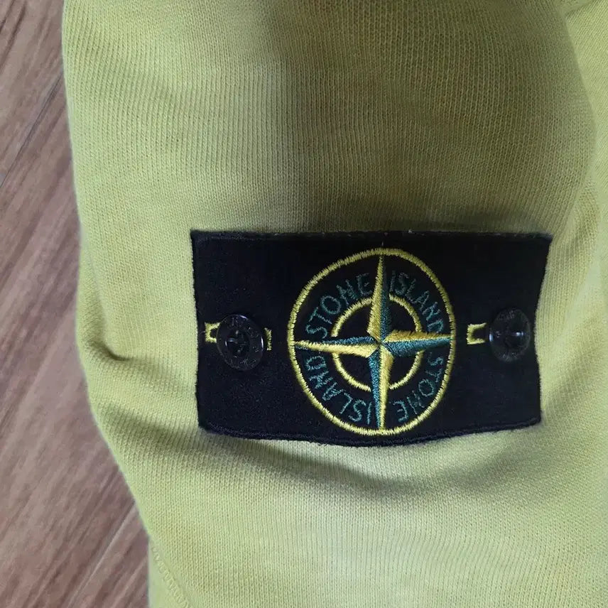 [BUNJANG] Stone Island Lime Sweatshirt L / 스톤아일랜드 라임 맨투맨 L 정품