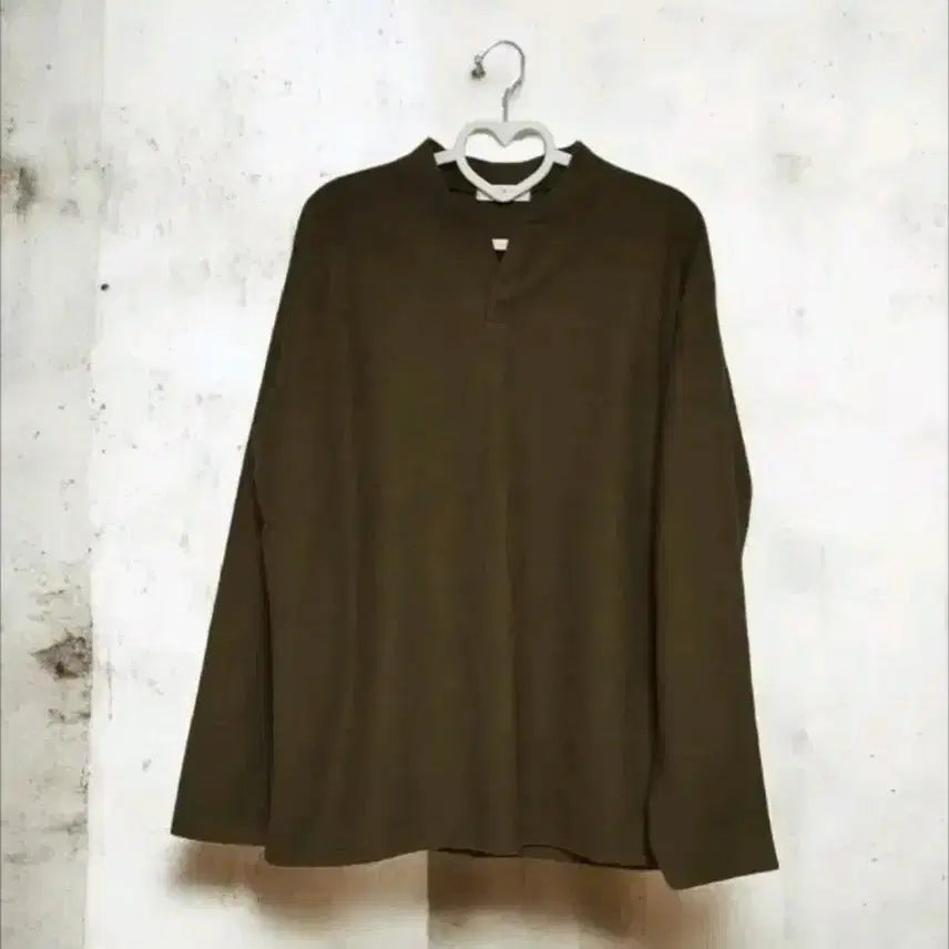 [BUNJANG] Unisex Oversized Long Sleeve T-shirts / (새상품) 1+1 긴팔 티셔츠, 남녀공용 박스티, 오버핏