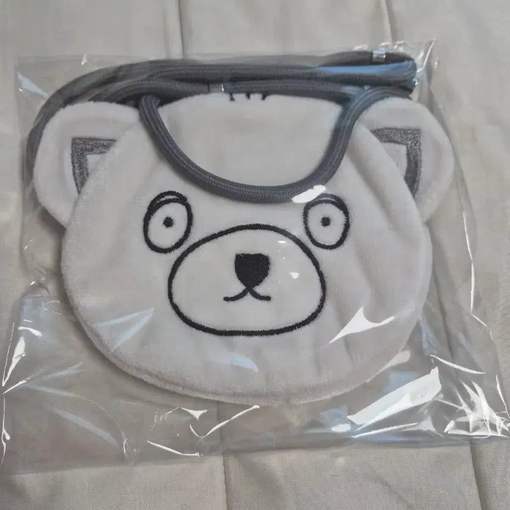 [SOLD OUT] 유이카 곤자부로 파우치