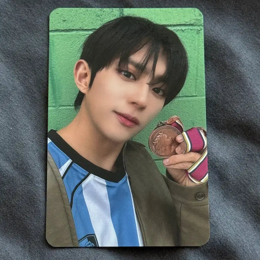 [BUNJANG] DKB D1 Itda Book POB Photocard / 다크비 디원 잇다북 특전 포카