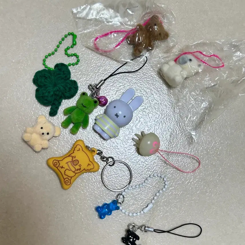 [BUNJANG] Cute Keychain Bundle / 귀여운 키링 모음 (일괄 3,000원)