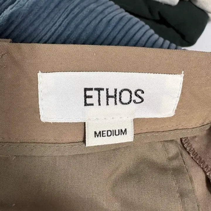 [BUNJANG] Ethos Cotton Nylon Wide Pants / 에토스 코튼 나일론 와이드팬츠
