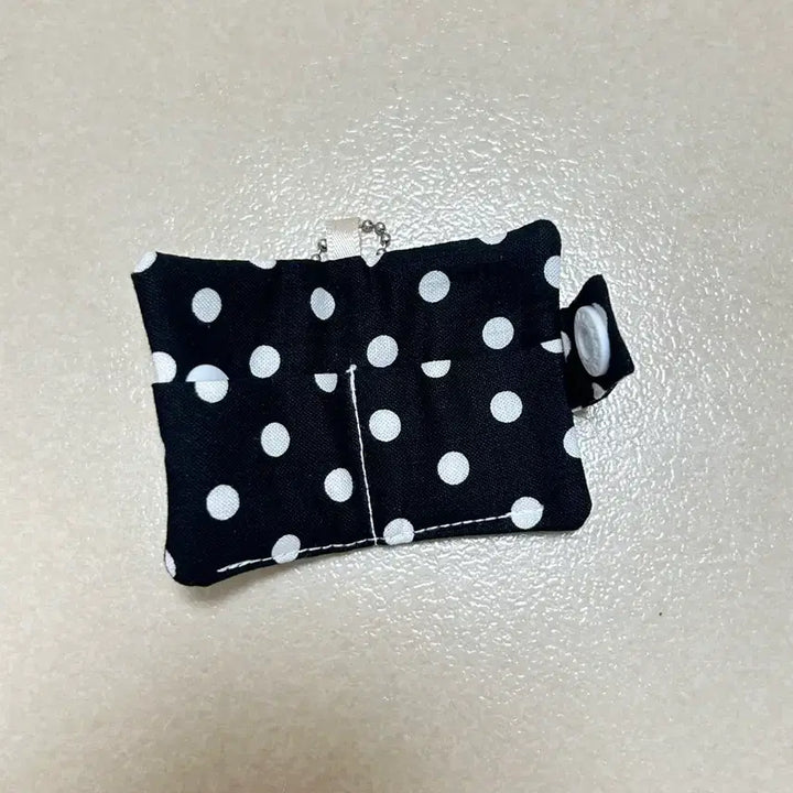 [BUNJANG] Handmade Dot Pattern Mini ID Photo Keychain / 도트 패턴 증명사진 지갑 키링 (핸드메이드)
