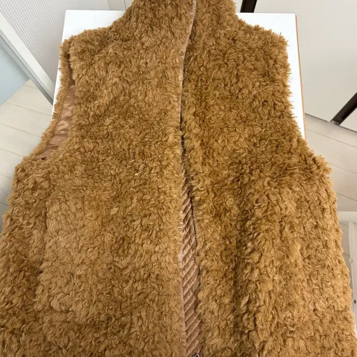 [BUNJANG] COS Teddy Zip-up Vest / COS 코스 테디 집업 조끼