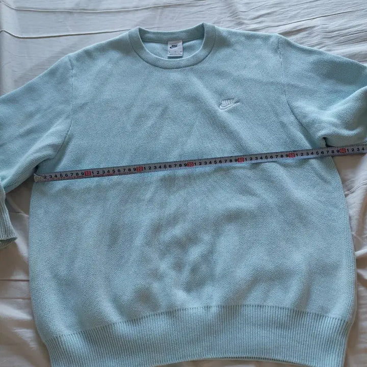 [BUNJANG] Nike Swoosh Club Crewneck Knit Sweater Light Blue / 나이키 스우시 클럽 크루넥 니트 스웨터 하늘색 FQ2913