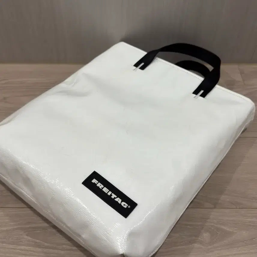 [BUNJANG] Freitag Leland Sesame Oil Tarp / 프라이탁 리랜드 참기름 타프