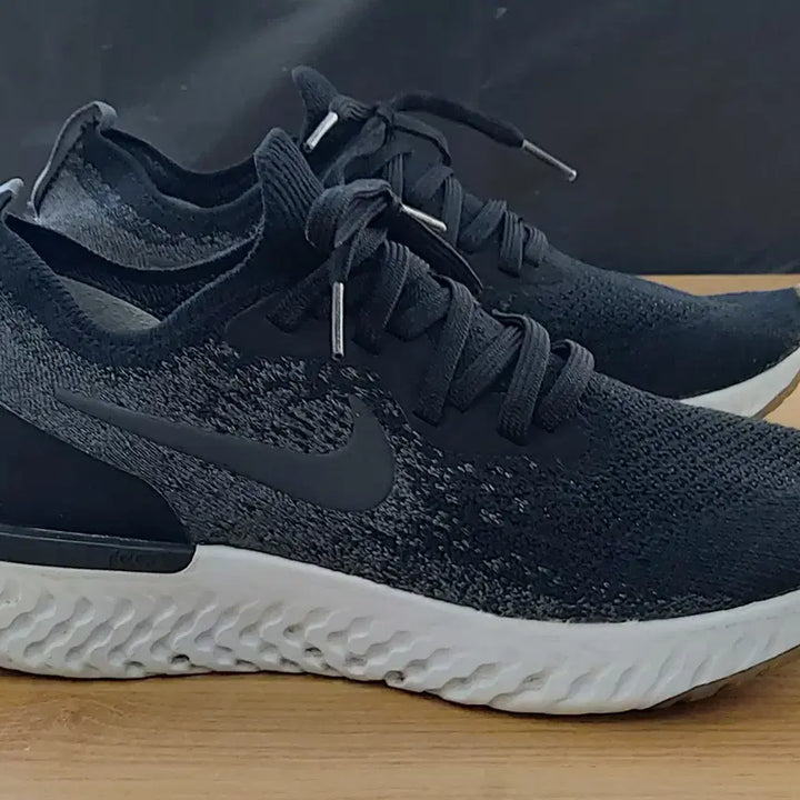 [BUNJANG] Nike Epic React Flyknit 2 Running Shoes - Black/Grey, 260mm / 나이키 260 에픽 리액트 플라이니트 2 운동화/워킹화. BK. A