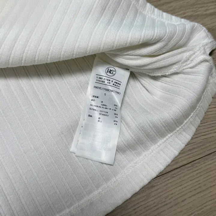 [BUNJANG] Recto RC Logo Jacquard Patch Henley Neck T-shirt White / [S] 렉토 RC 로고 자카드 패치 헨리넥 티셔츠 화이트