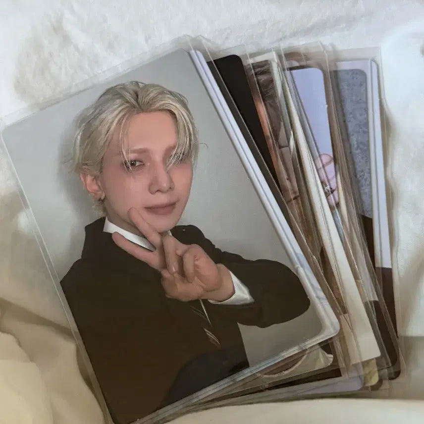 [SOLD OUT] 에이티즈 여상 포카 13장 일괄