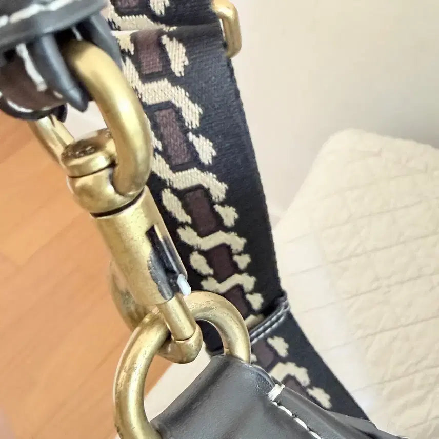 [BUNJANG] Coach Saddle Bag / Coach 코치 새들백
