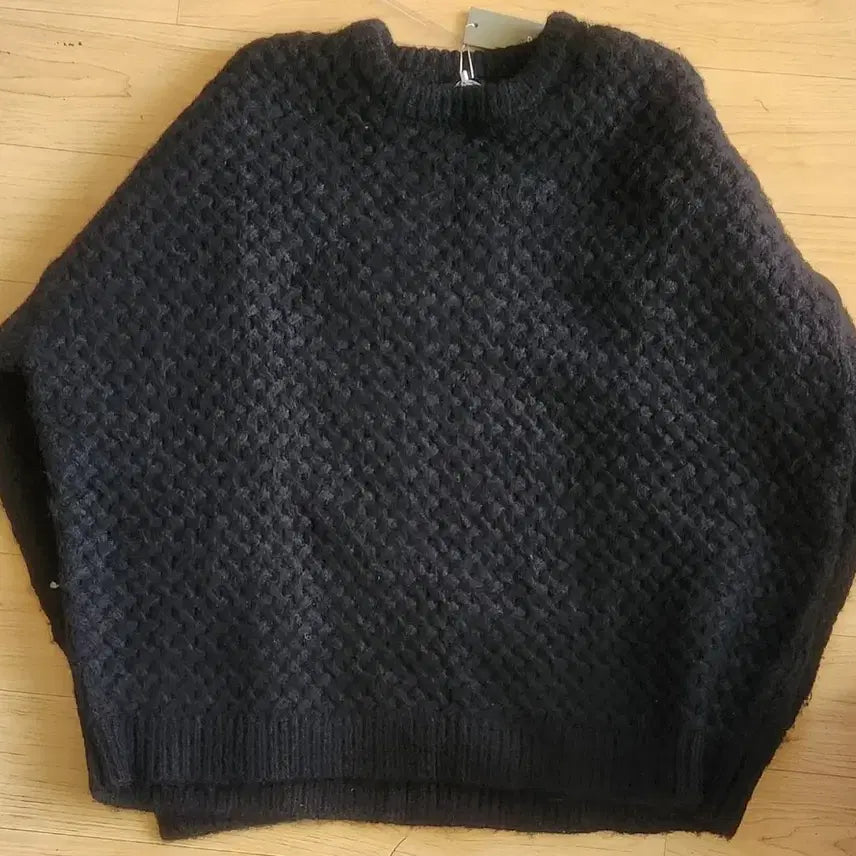 [BUNJANG] DNSER Knit (L) / dnsr 디앤서 니트 L 사이즈 판매합니다~~