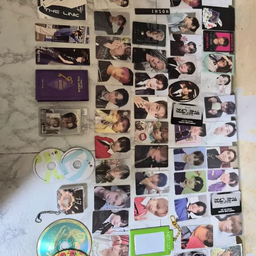 [SOLD OUT] 엔시티드림 엔시티127 세븐틴 에이티즈 일괄판매 포카 특전 럭드 시그