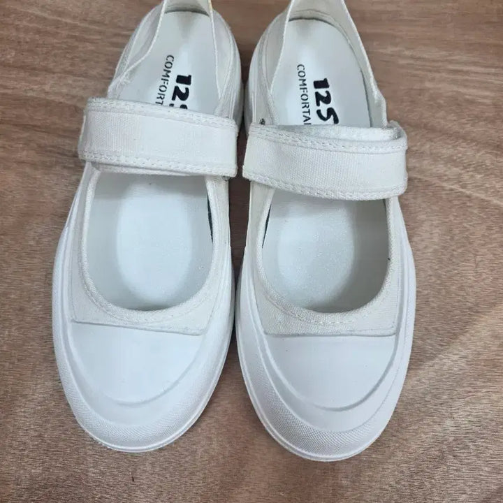[BUNJANG] Mary Jane Strap Sneakers - White / 운동화