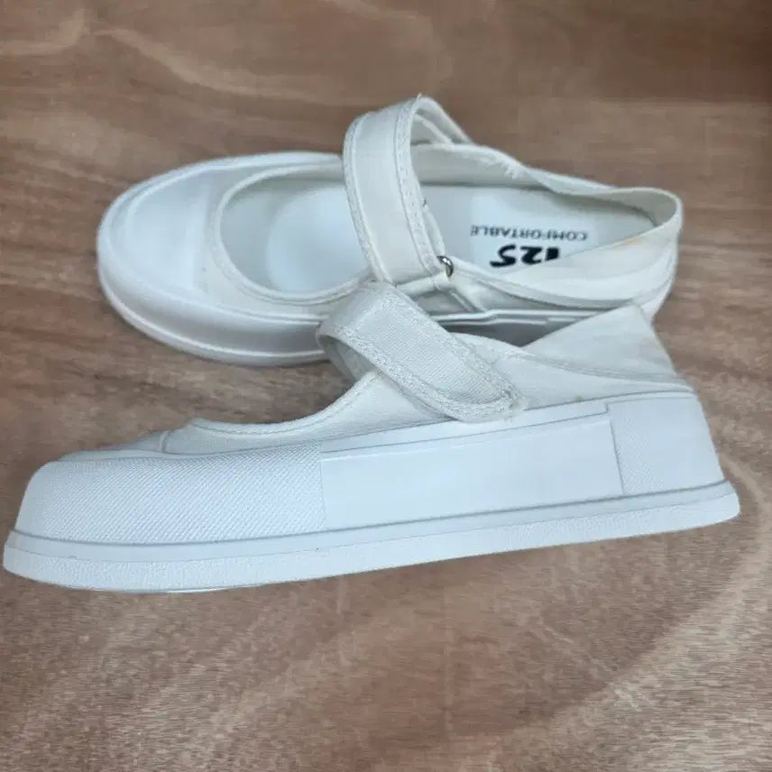 [BUNJANG] Mary Jane Strap Sneakers - White / 운동화