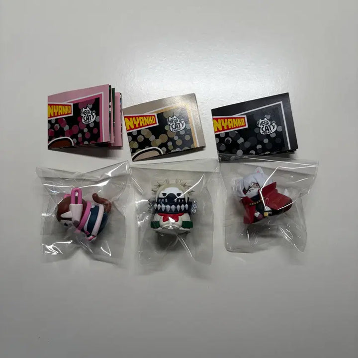 [BUNJANG] My Hero Academia Mega Cat Project Bundle Set / 히로아카 메가캣 토가 우라라카 시가라키 일괄 개봉
