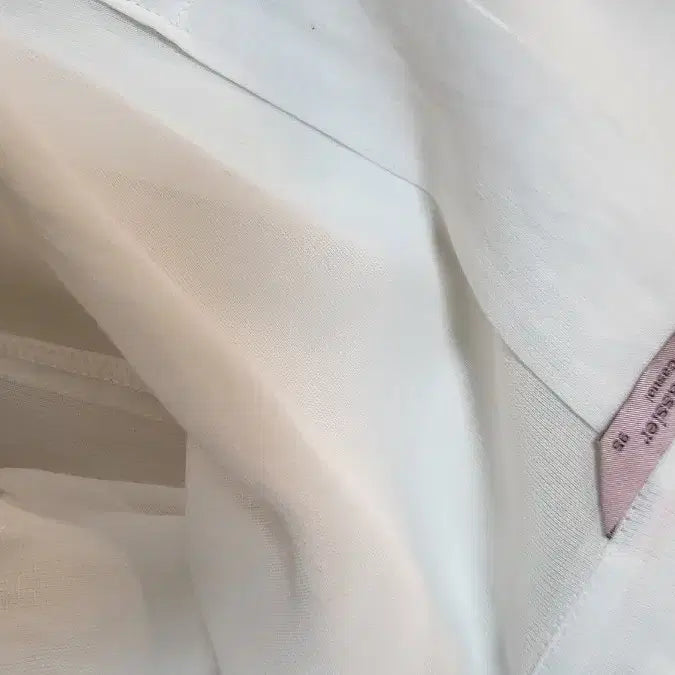 [BUNJANG] Olivia Hasler White Shirt 95 / 올리비아하슬러 화이트 셔츠 95