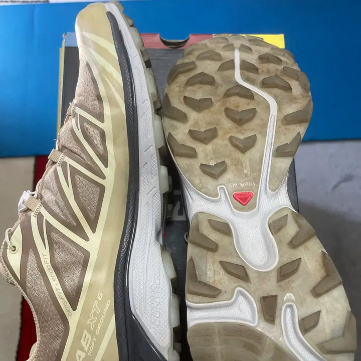 [BUNJANG] Salomon XT-6 Clear Safari Vanilla Ice Sneakers / 살로몬 XT-6 클리어 사파리 바닐라 아이스 285mm