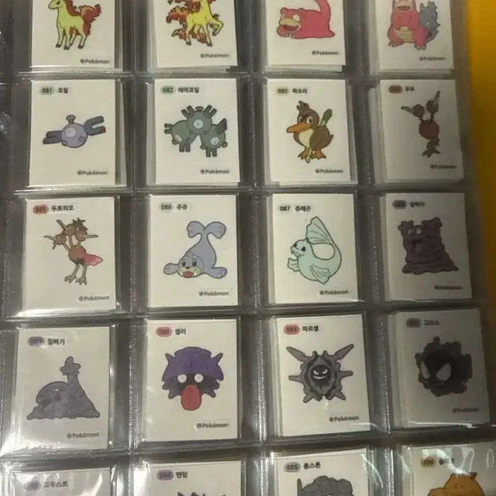 [BUNJANG] Pokemon Season 1 Tteokbokki Sticker Set / 포켓몬 시즌1 띠부씰 001-151