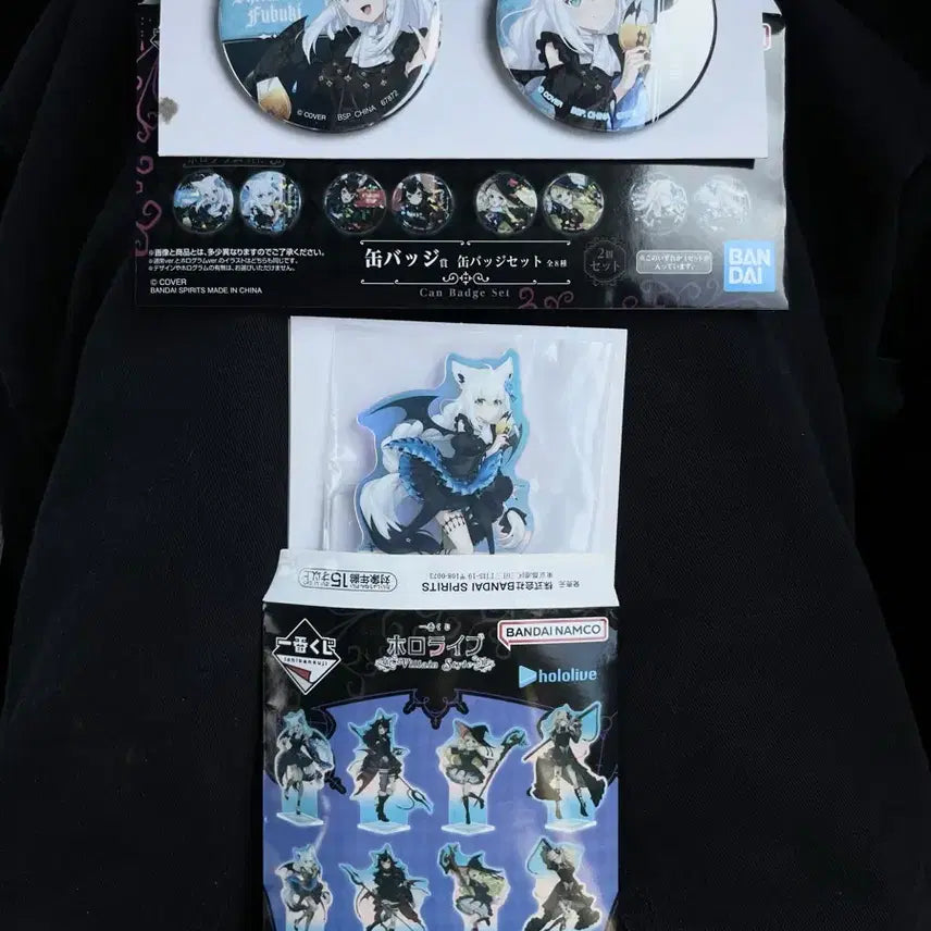 [BUNJANG] Hololive Shirakami Fubuki Acrylic Stand + Badge Set / 홀로라이브 시라카미 후부키 아크릴 스탠드 + 뱃지 쿠지
