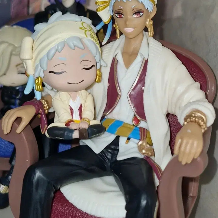 [BUNJANG] Twisted Wonderland Karim Chesterton Chair Figure / 트위스테 카림 의자 피규어