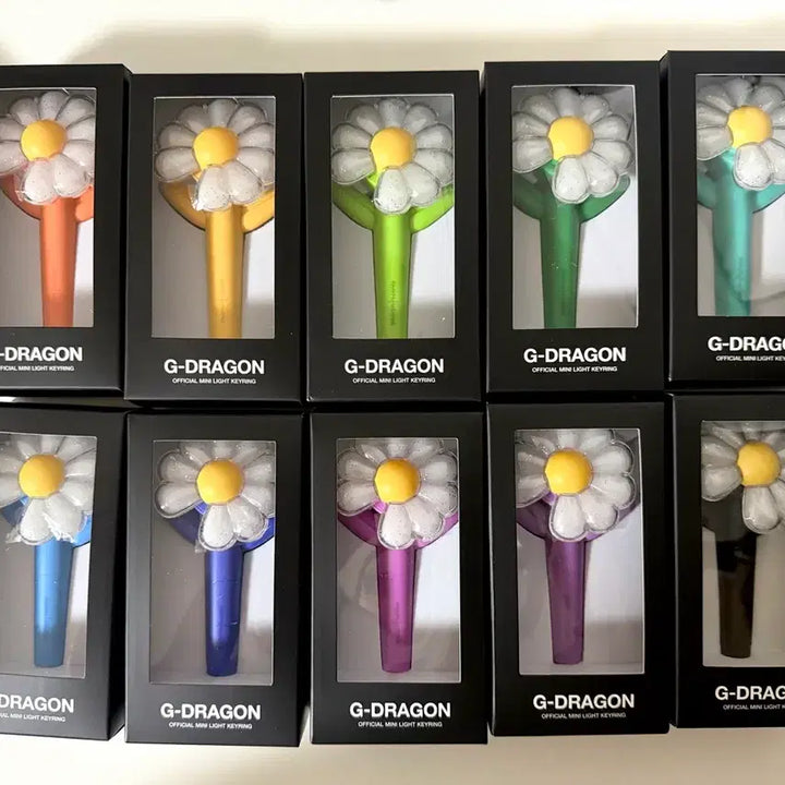 [BUNJANG] G-Dragon Official Mini Light Key Ring / G-DRAGON OFFICIAL MINI LIGHT KEY RING