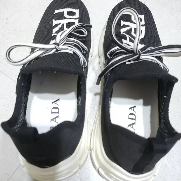 [BUNJANG] Prada Knit Fabric Sneakers / 프라다 니트패브릭 스닉커즈